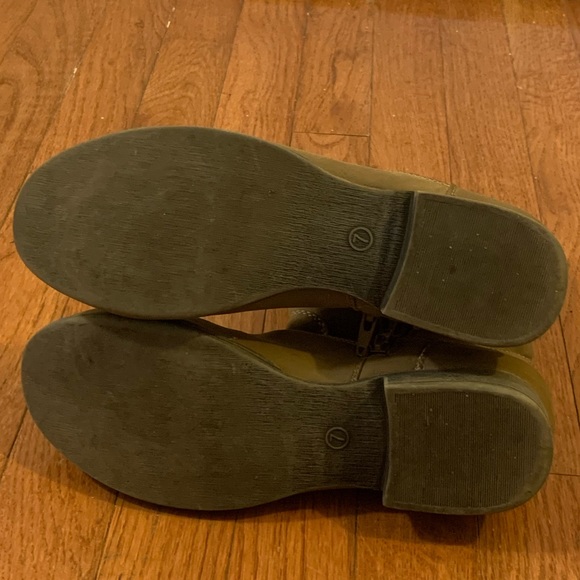 Zip Up Ankle Booties - Picture 6 of 13